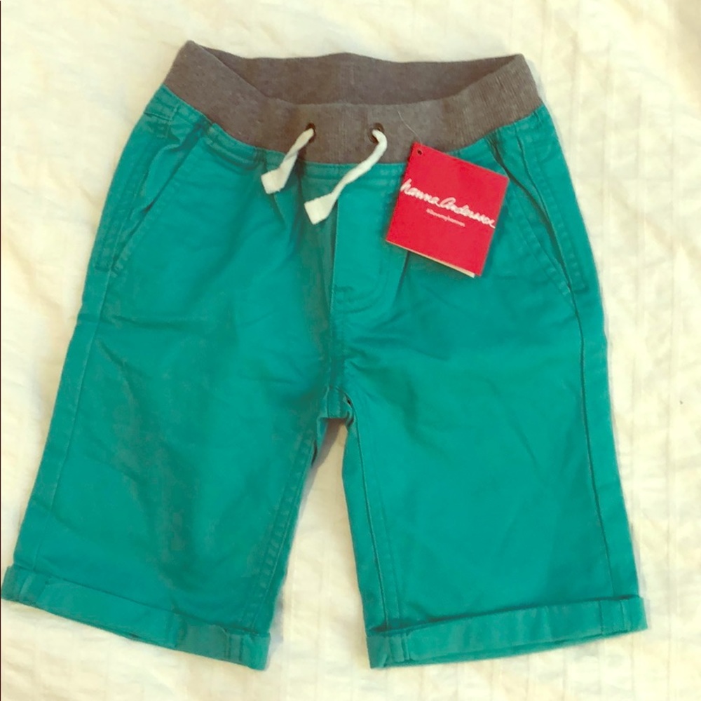 NWT Hanna Andersson Boys Bermuda shorts size 4